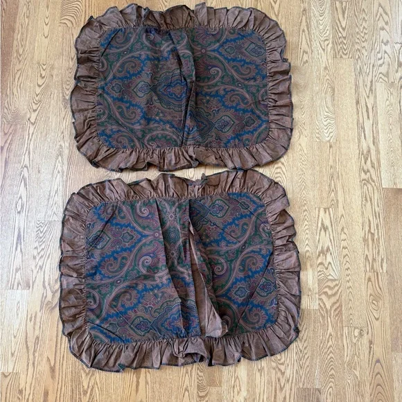Ralph Lauren Ruffled Pillow Cases - Brown - Picture 2 of 6
